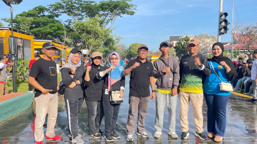 Kegiatan Kerja Bakti di Teras Samarinda Minggu 26 April 2026