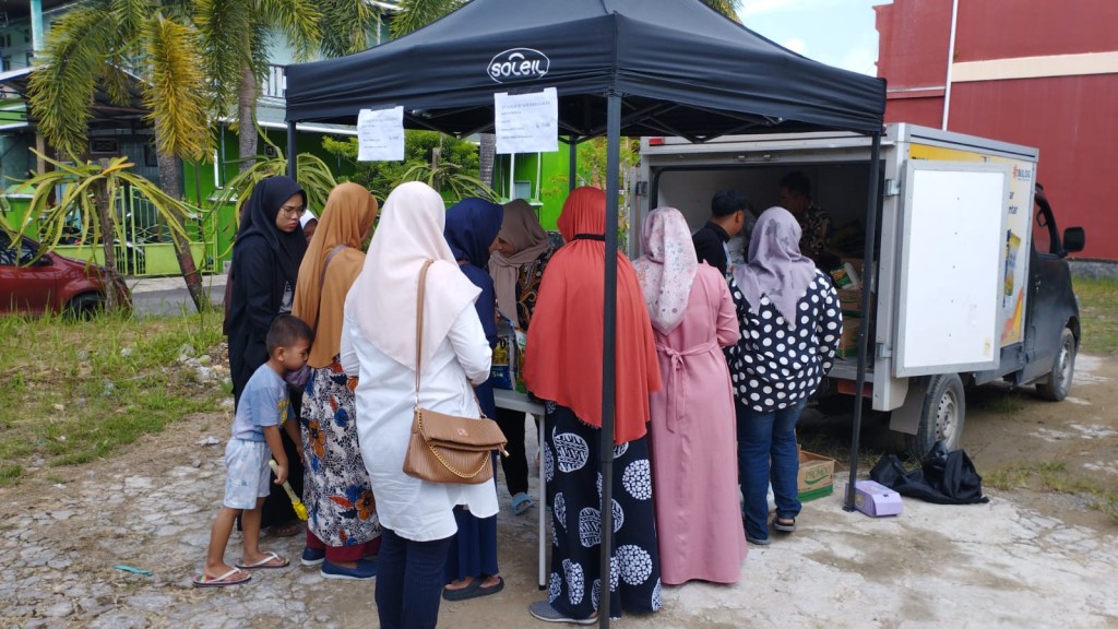 KEGIATAN OPERASI PASAR MURAH