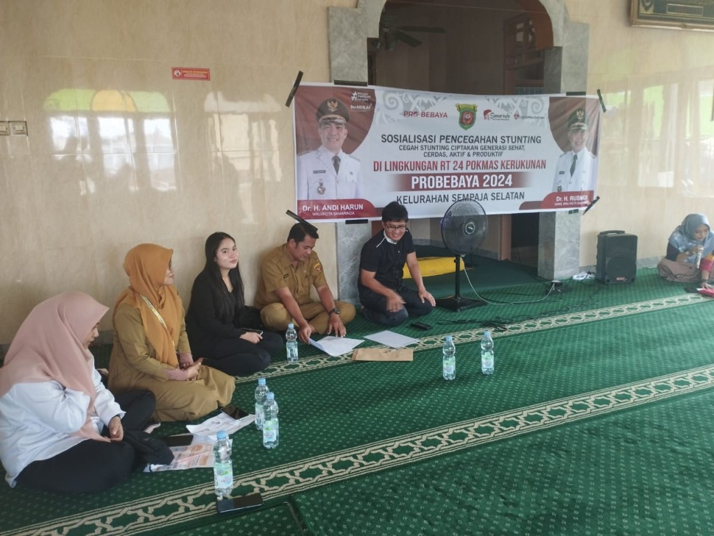 Sosialisasi pencegahan stunting keg. Pemberdayaan Masyarakat Probebaya 2024