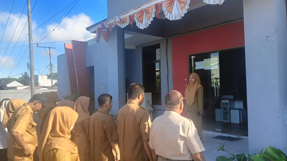 Kegiatan Apel Pagi di Kantor Kelurahan Sempaja Utara 