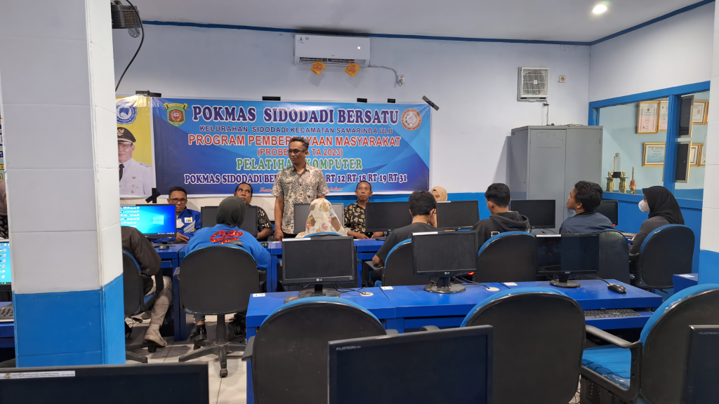 Pokmas Sidodadi Bersatu Mengadakan Pelatihan Komputer yang Resmi Dibuka oleh Lurah Sidodadi