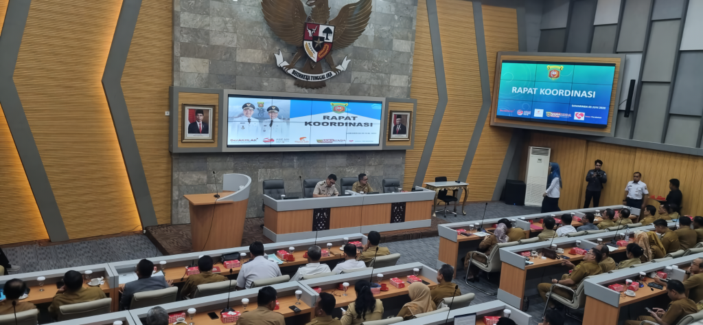 Wali Kota Samarinda Menggelar Rapat Koordinasi dan Dihadiri Oleh Lurah Sidodadi