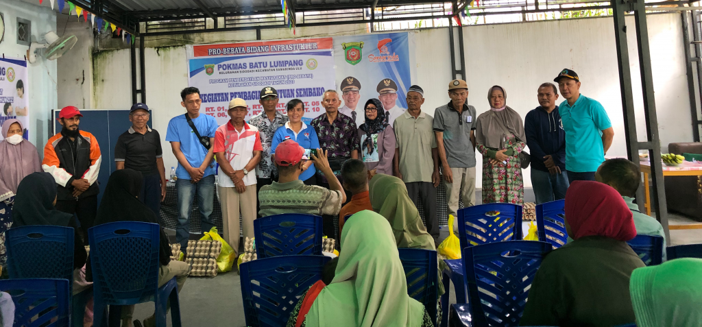 Pokmas Batu Lumpang Mengadakan Pembagian Bantuan Sembako dalam Rangka Probebaya 2023