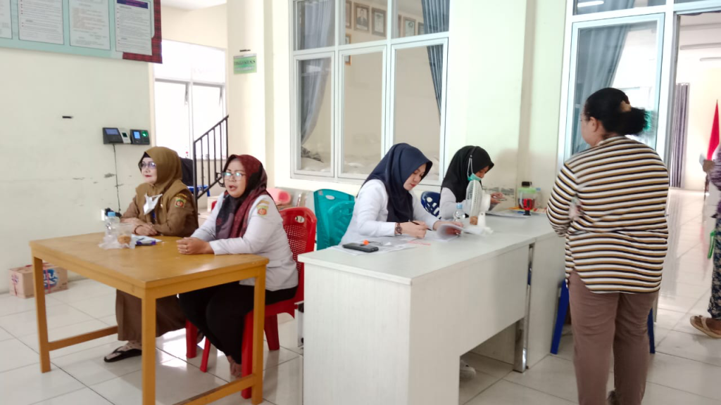 Pembagian Beras CPP 2024 Bulan Februari di Kelurahan Sidodadi