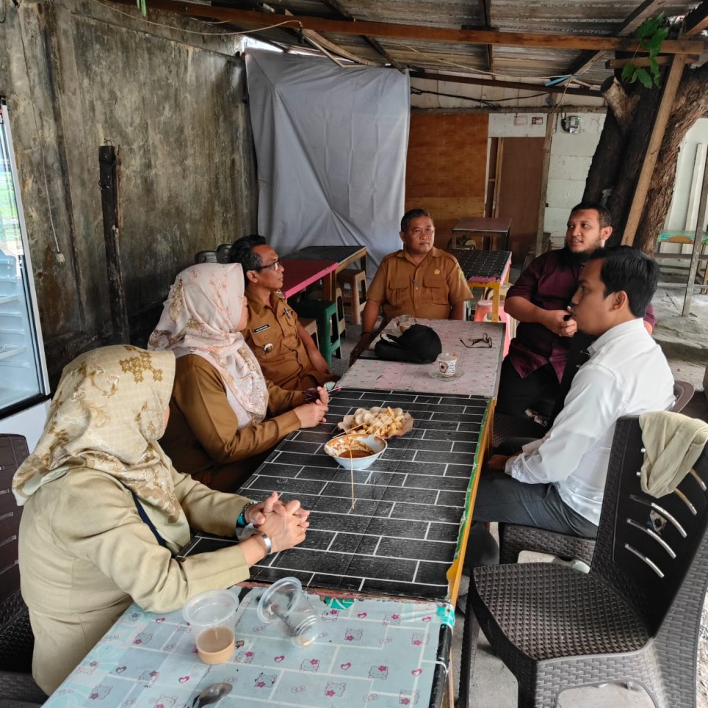 Rakor dg UMKT terkait acara rencana serah terima bantuan Probebaya