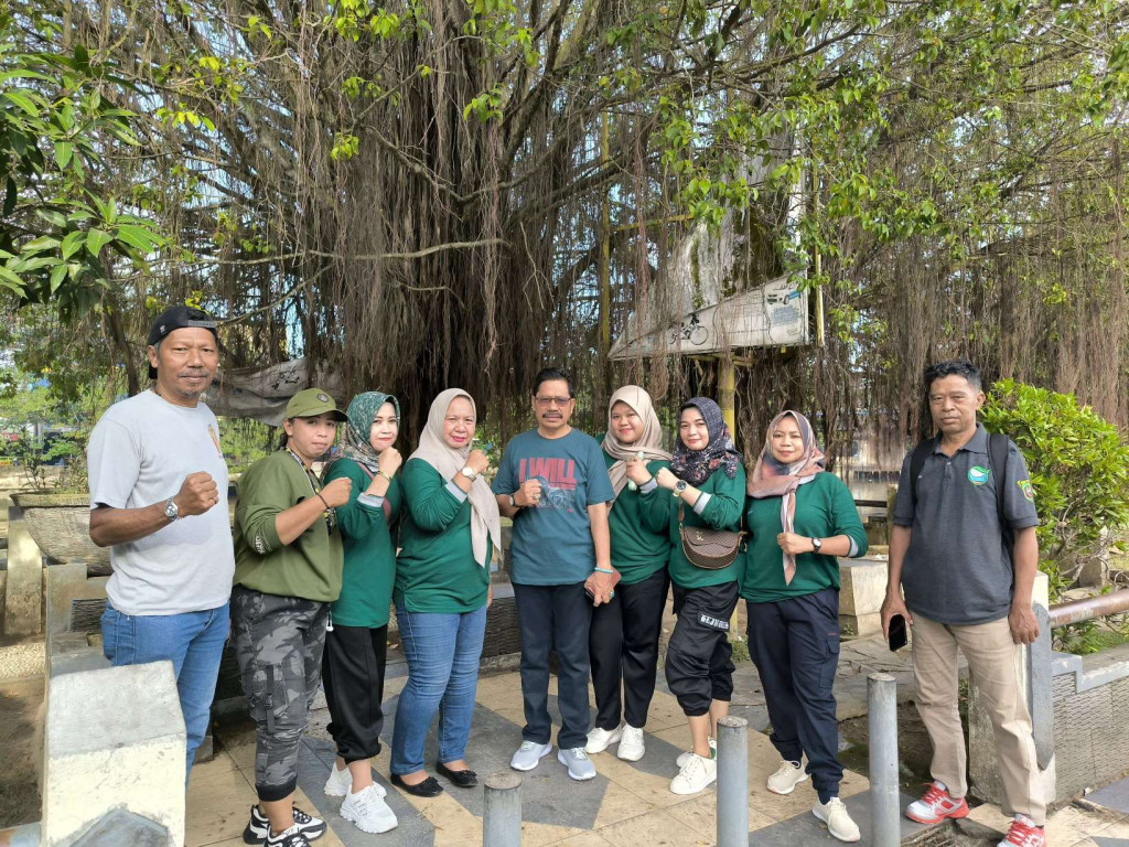 Gotong Royong di Lingkungan Kecamatan Samarinda 2024