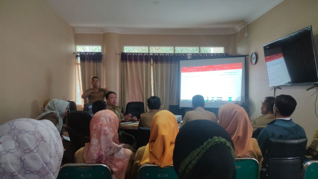 Kegiatan Pengisian Indikator Penyelenggaran Kota Layak Anak (KLA) 10 Kecamatan dan 59 Kelurahan di Dinas Pemberdayaan Perempuan dan Perlindungan Anak (DP2PA) Kota Samarinda