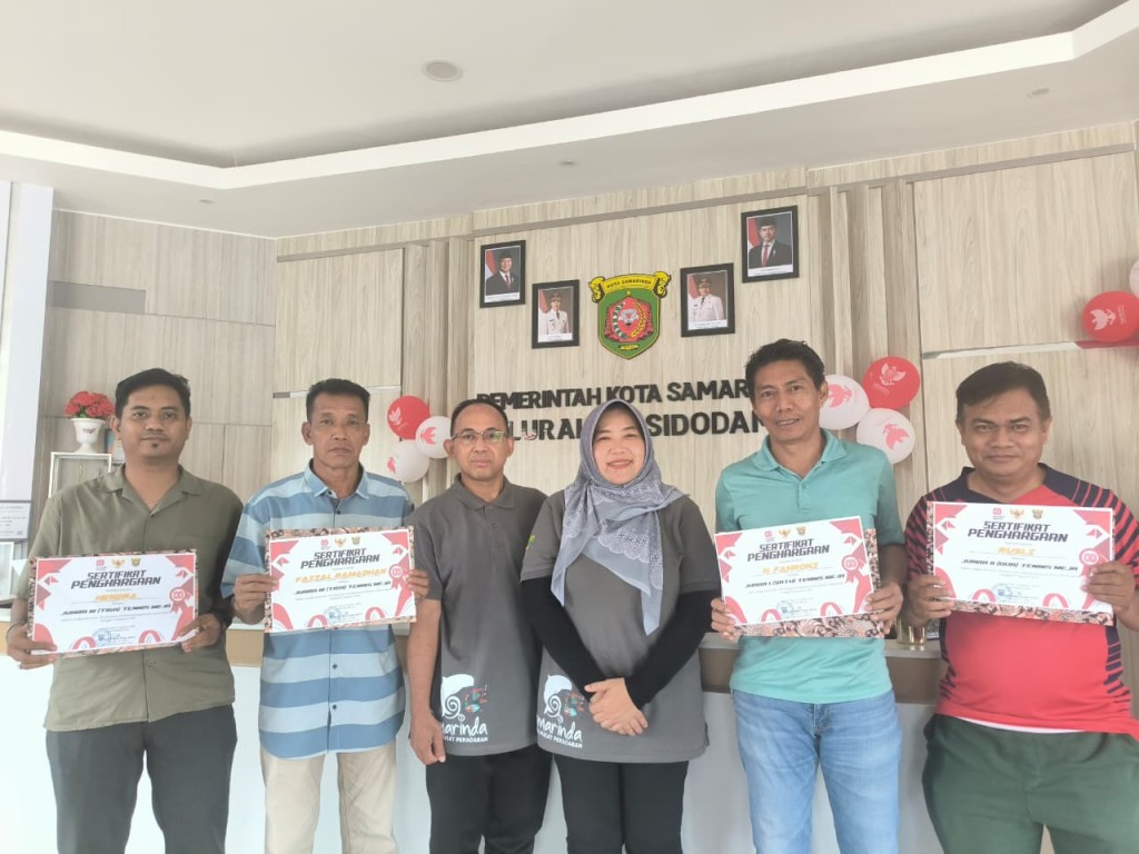 Meriah! Kelurahan Sidodamai Serahkan Sertifikat dan Hadiah Lomba Tenis Meja HUT RI ke-80