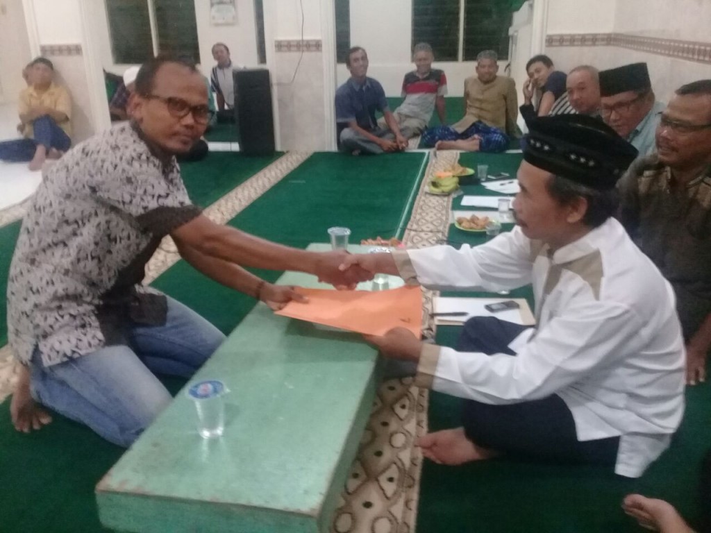 Latepost 24/02/2018.. Pelaksanaan pemilihan Ketua RT. 35 pada Hari Sabtu pukul 20.00 Wita (ba'da Isya) bertempat di Masjid RT. 35 Kel. Sidomulyo
