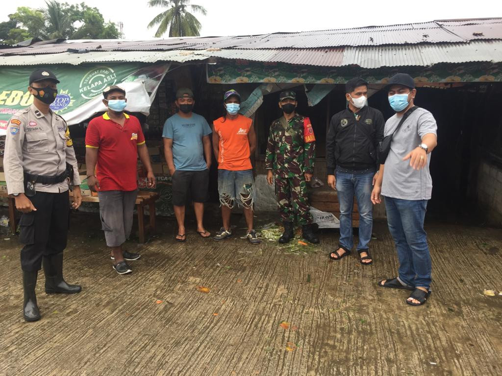 Yustisi Dan Sosialisasi Prokes Pasar Kehewanan