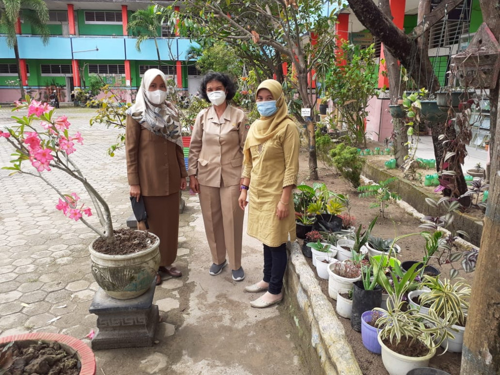Dukung SDN 002 Dalam Lomba Sekolah Sehat (LSS), Kelurahan Sidomulyo Turut Membantu Mempercantik Lingkungan Sekolah