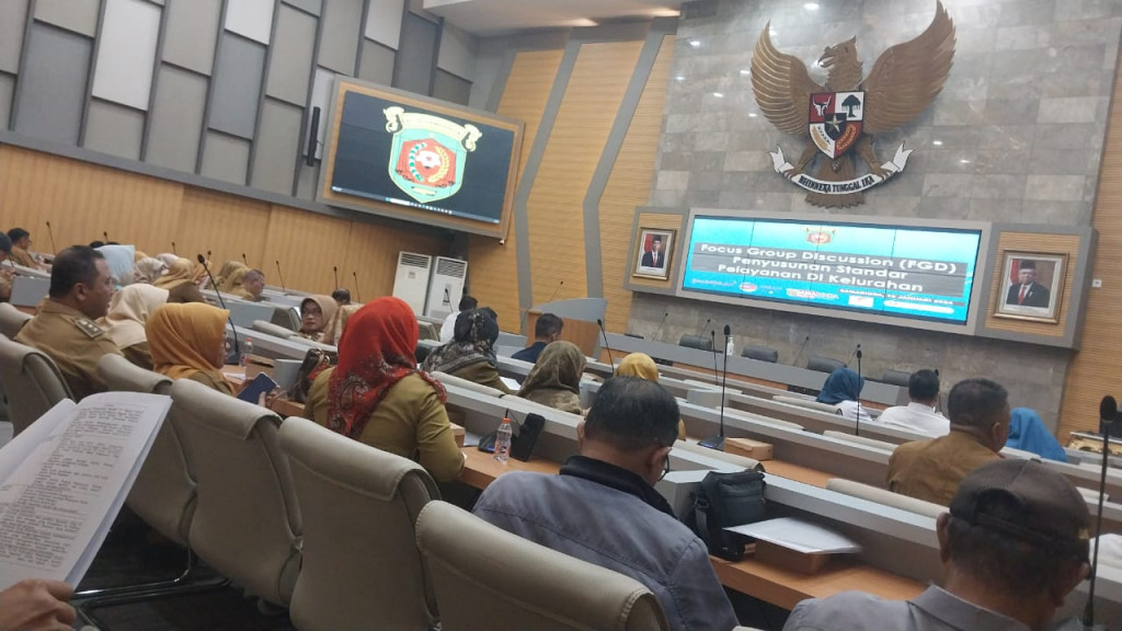 Rapat FGD Penyusunan Standar Pelayanan Kelurahan Sidomulyo: Langkah Menuju Pelayanan Terbaik #LATEPOST