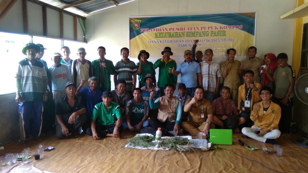 Pelatihan Pembuatan Pupuk Kompos