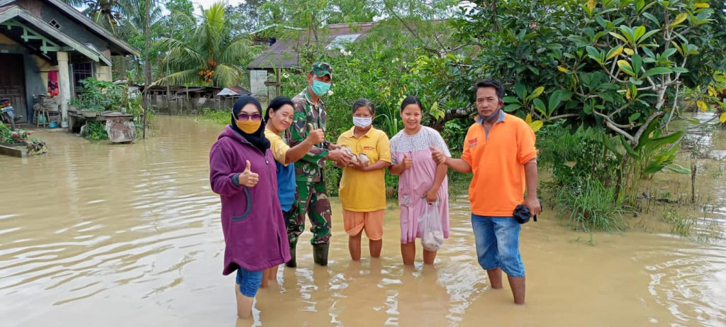 Bantuan Nasi Bungkus