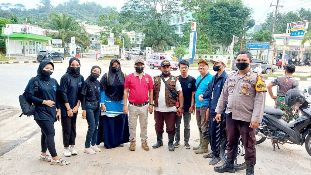 Kegiatan Gotong Royong Massal