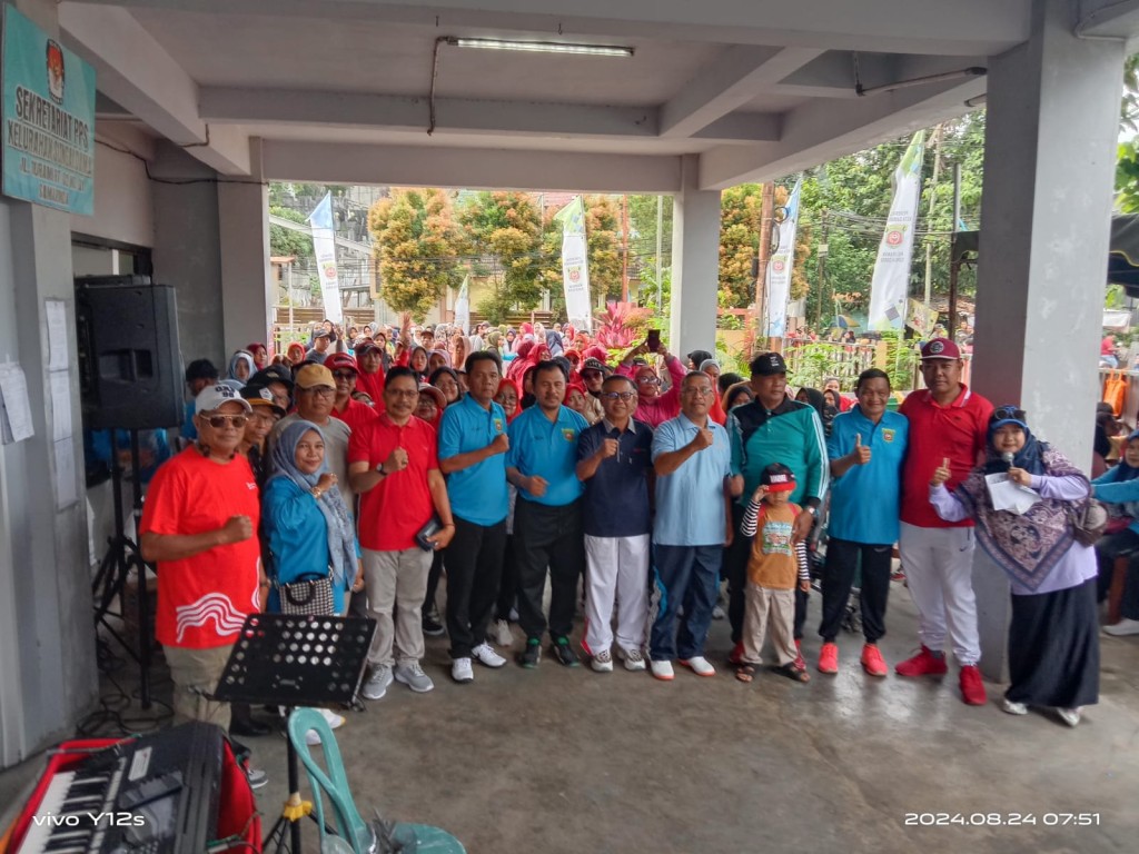 Semangat Kemerdekaan: Perayaan HUT RI ke-97 di Kelurahan Sungai Dama Jalan santai dan LOmba-lomba