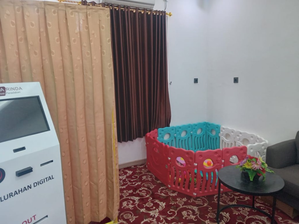 tempat laktasi dan tempat bermain anak anak di kelurahan sungai dama