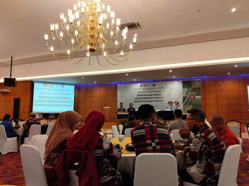Lurah Sungai Dama Menghadiri Sidang Komisi Irigasi Kota Samarinda "Dampak Alih Fungsi Lahan" Terhadap Irigasi Dan Ketahanan Pangan