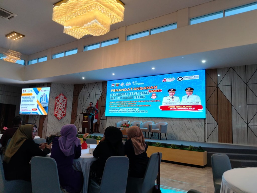 Lurah Menghadiri  Rapat Penandatanganan Perjanjian Kerja Sama Dan Bimbingan Teknis Dinas Kependudukan Dan Pencatatan Sipil Kota Samarinda Dengan Rukun Kematian Se-Kota Samarinda