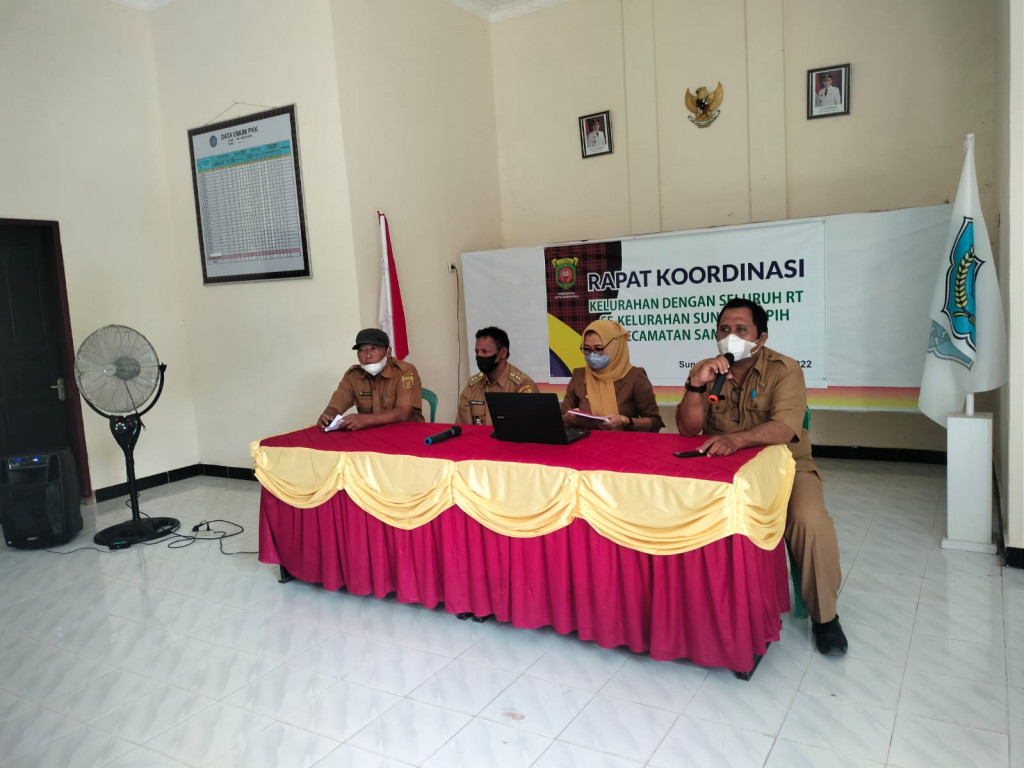 Rapat Pembentukan Posyandu Remaja Kelurahan Sungai Kapih