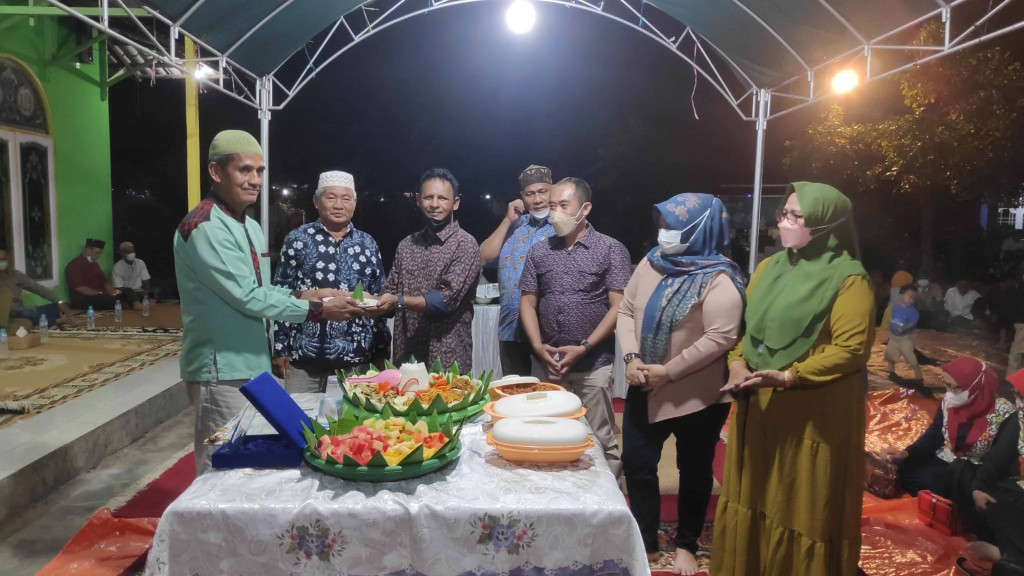 Syukuran Juara 3 Kampung Salai RT. 015 Sungai Kapih
