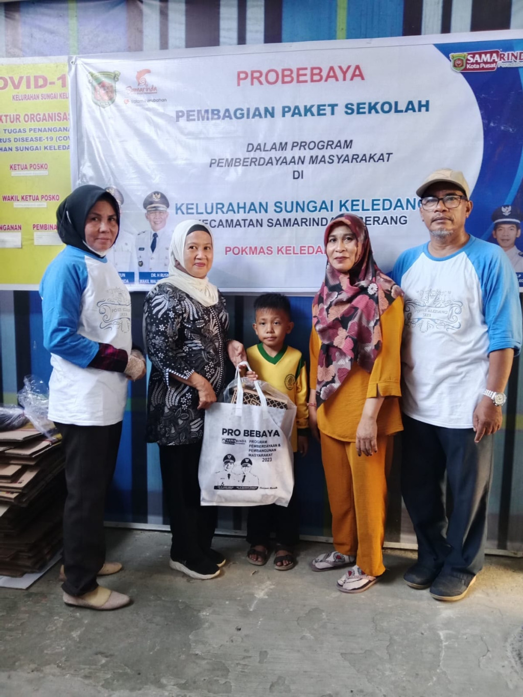 Kegiatan Probebaya Bidang Pemberdayaan Pelatihan Tata Boga, Tata Rias, Menjahit dan Pembagian Bantuan Seragam Sekolah.