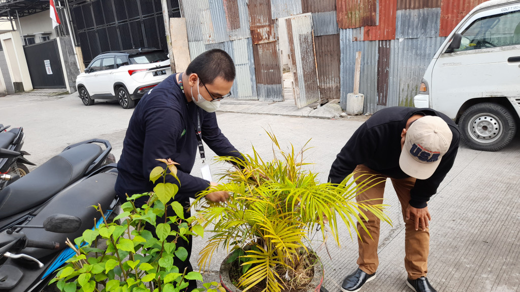 Jumat Bersih di Kantor Kelurahan Sungai Pinang Luar