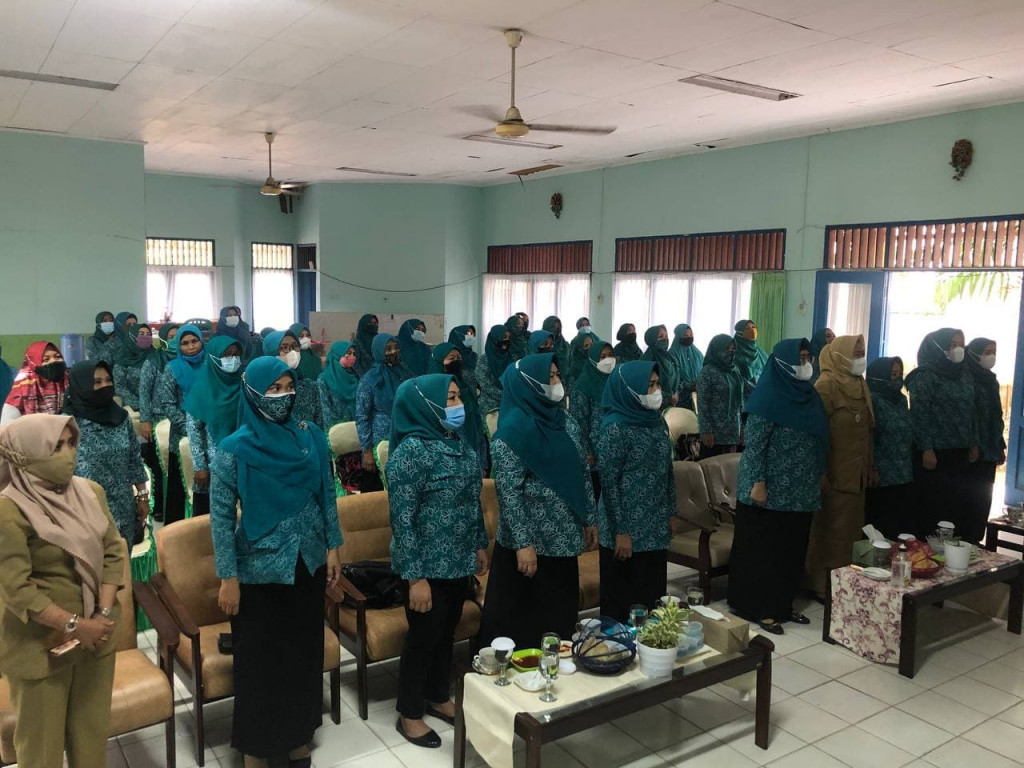 PEMBINAAN DAN PEMBENTUKAN DASA WISMA