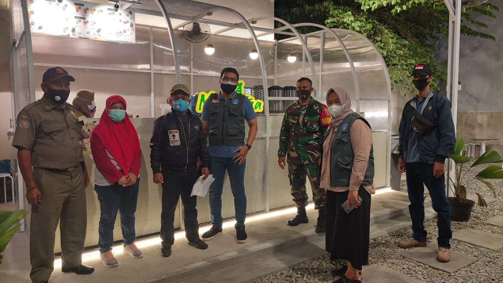 MONITORING GIAT MALAM KE CAFE DAN TEMPAT MAKAN DI WILAYAH KECAMATAN SUNGAI PINANG