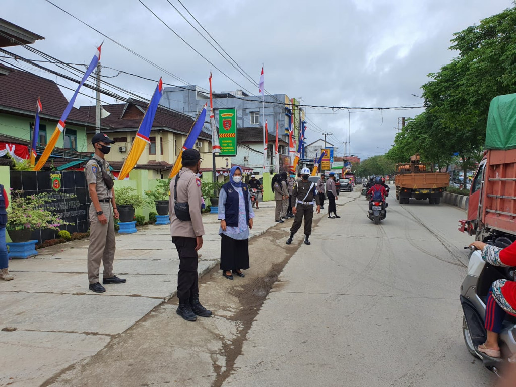 Yustisi Gabungan Tim Satgas Covid-19 Kecamatan Sungai Pinang