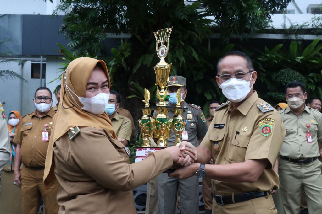 Kecamatan Sungai Pinang Juara 3 Tingkat Kecamatan Dalam Rangka Pawai Pembangunan Dalam Rangka HUT RI-Ke 77 Tahun 2022