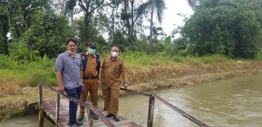 Survey Rencana Pembuatan Folder Penampungan Air Sehingga Air sebelum ke Bendungan Benanga bisa di kendalikan di Polder tersebut