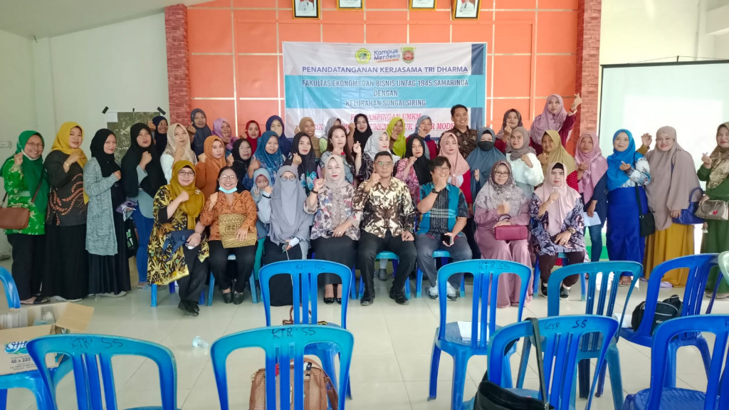 Pelatihan"Trik Jitu Produk UMKM Masuk Pasar Modal" Kelurahan Sungai Siring.