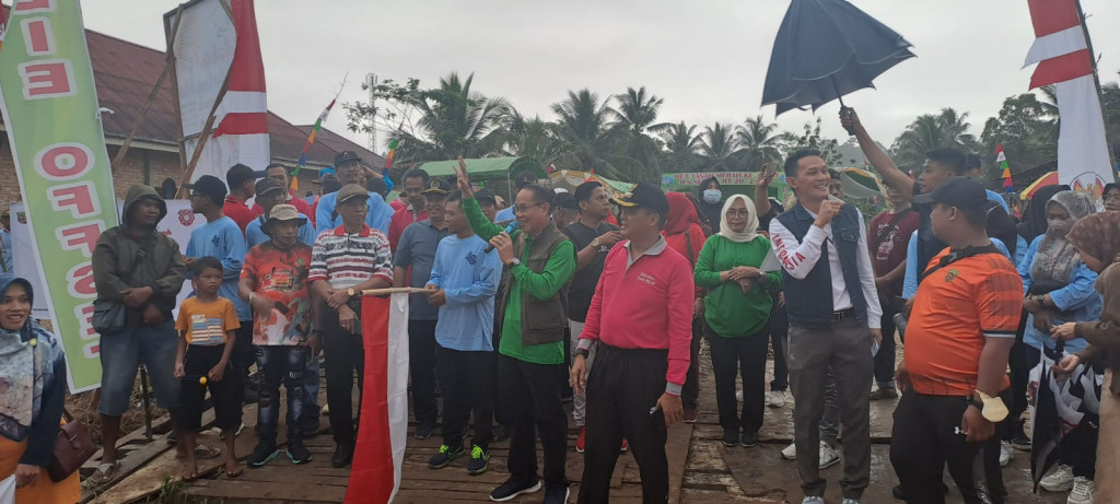 Jalan Santai Memperingati HUT Pemkot ke-63