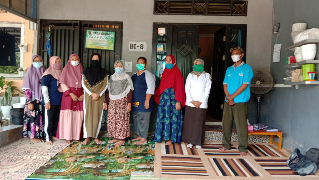 Kunjungan Kerja Pembinaan ke Dasa Wisma Flamboyan Prum Loa Janan Indah Rt 017 Kelurahan Tani Aman