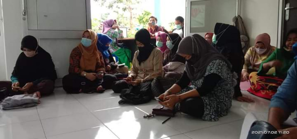 Monitoring Kegiatan Pelayanan Posyandu  Pelangi RT 13 Kelurahan Tani Aman