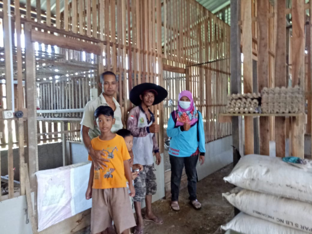 Kunjungan  Silaturahmi Pembinaan terhadap Warga / Kepeternakan Ayam Arab di Jl Usaha Tani Rt 13 Kelurahan Tani Aman