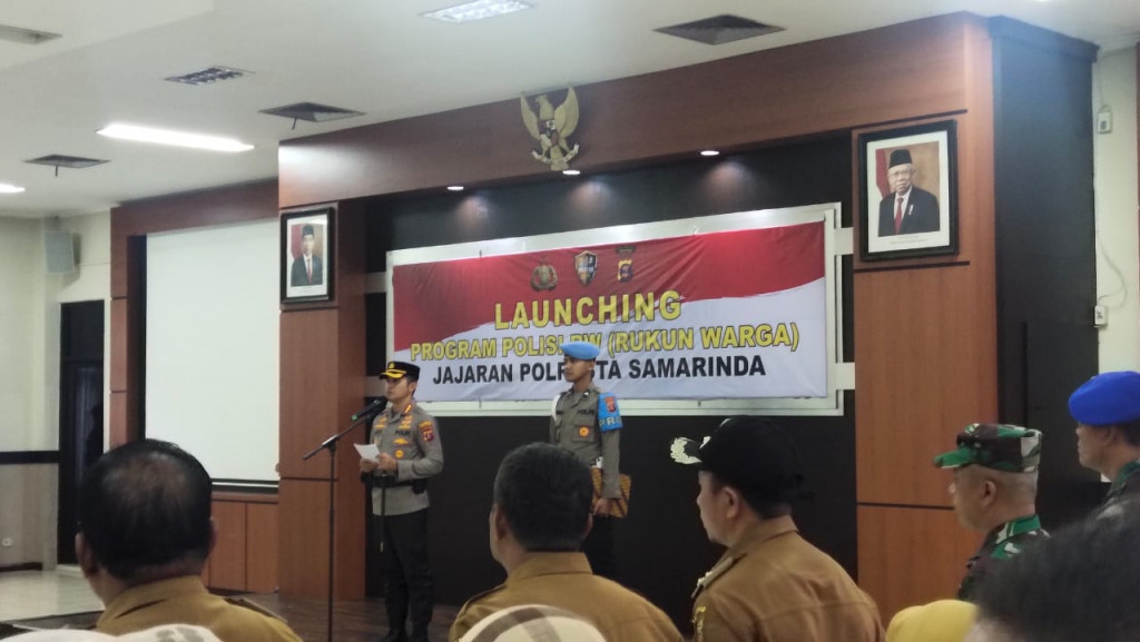 Apel Launching Polisi RW di Kantor Polresta Samarinda