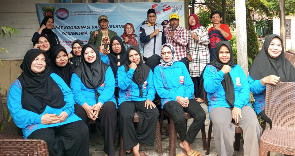 Rapat Kordinasi dan Penguatan Dasawisma PKK dan RT