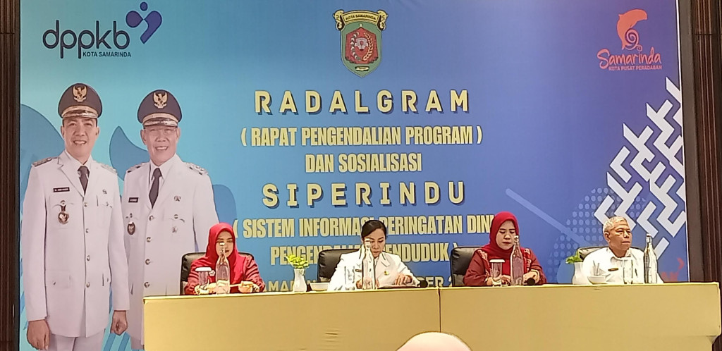 Rapat Pengendalian Program (RADALGRAM)