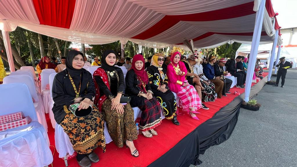 Upacara HUT RI ke-78, Forkopimda Samarinda Hadir dengan Busana Nusantara
