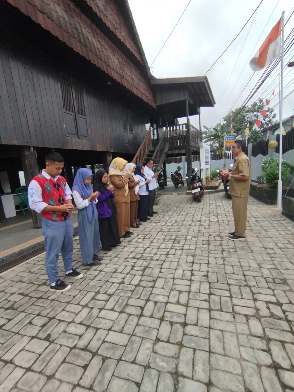 Apel Pagi Hari Senin
