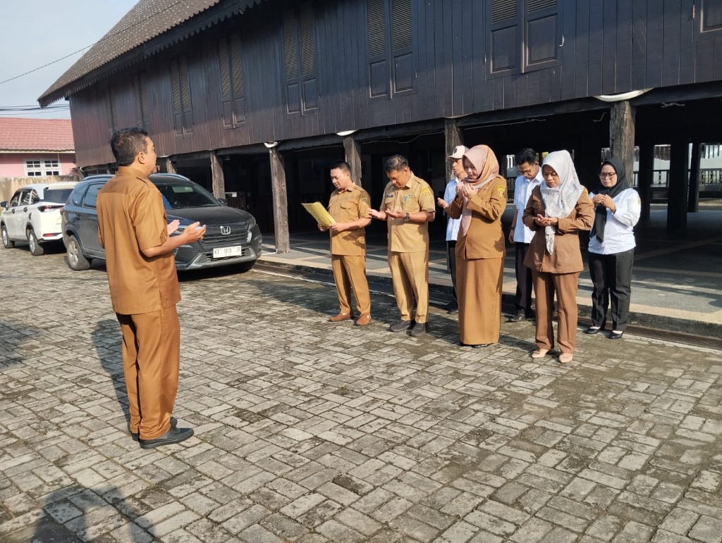 Apel pagi
