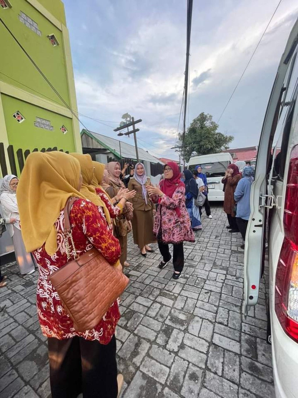 Penyambutan Ibu Mentri