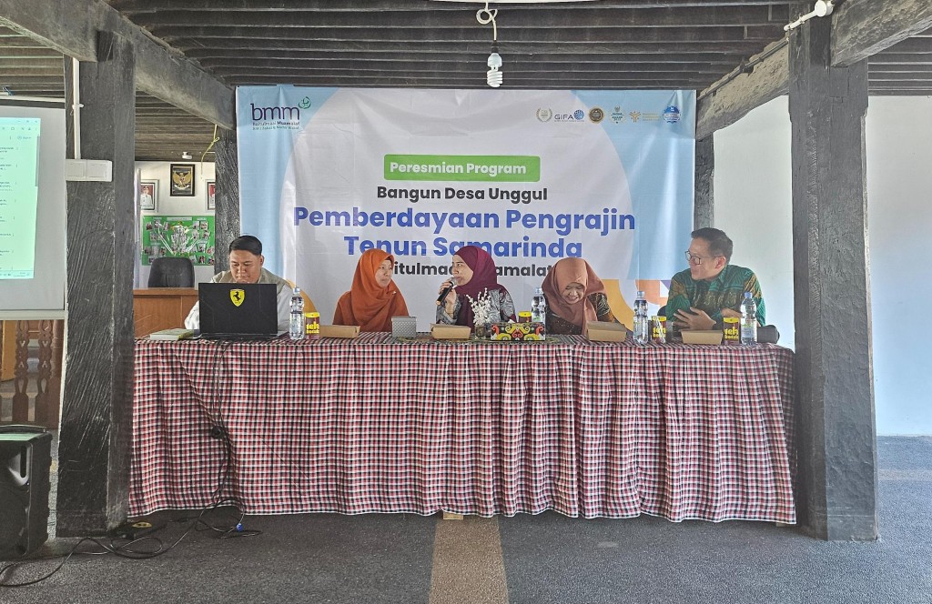 Pemberdayaan Pengrajin Tenun Samarinda