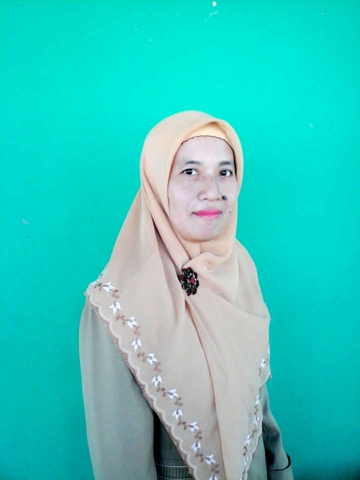 Lilik Sumarti, SKM