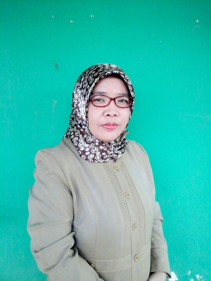 Lina Suryani, A.Md. Kep