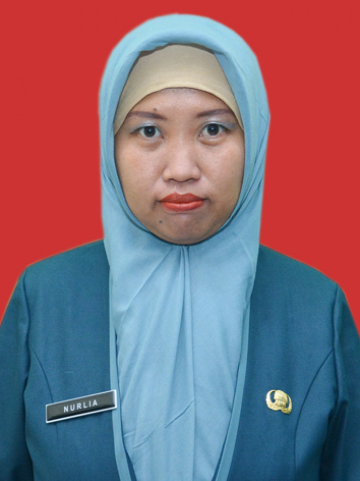 Nurlia, A.Md.Farm