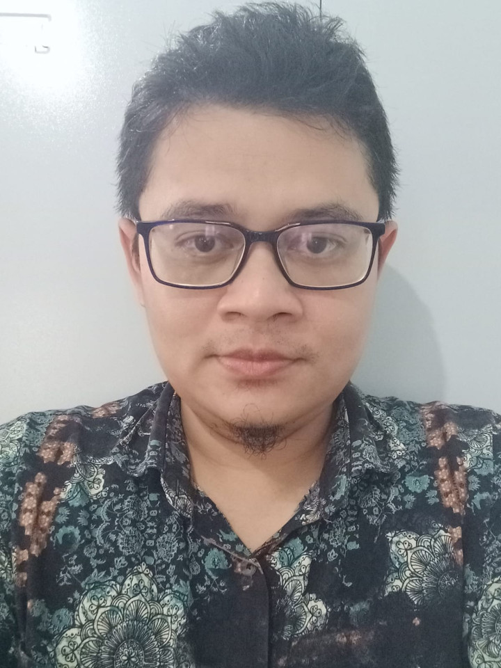 dr. Andri Wahyunar Firdaus