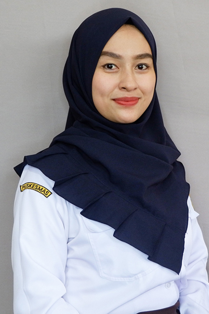 Dwi Pratiwi, Amd.Kep